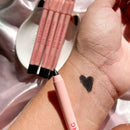 Lápis de Olho Preto Eye Catching Ruby Rose